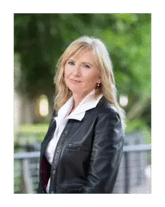 Photo of Cate Nolan